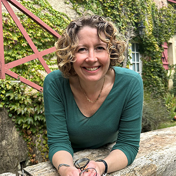 Dr Jennifer Garvey Berger